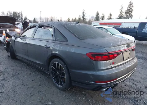 2024 Audi S8 Tfsi Quattro Tiptronic z USA, uszkodzony, nr VIN WAULSBF82RN010297
